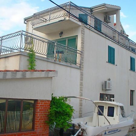 Apartments Marija Трогір Екстер'єр фото