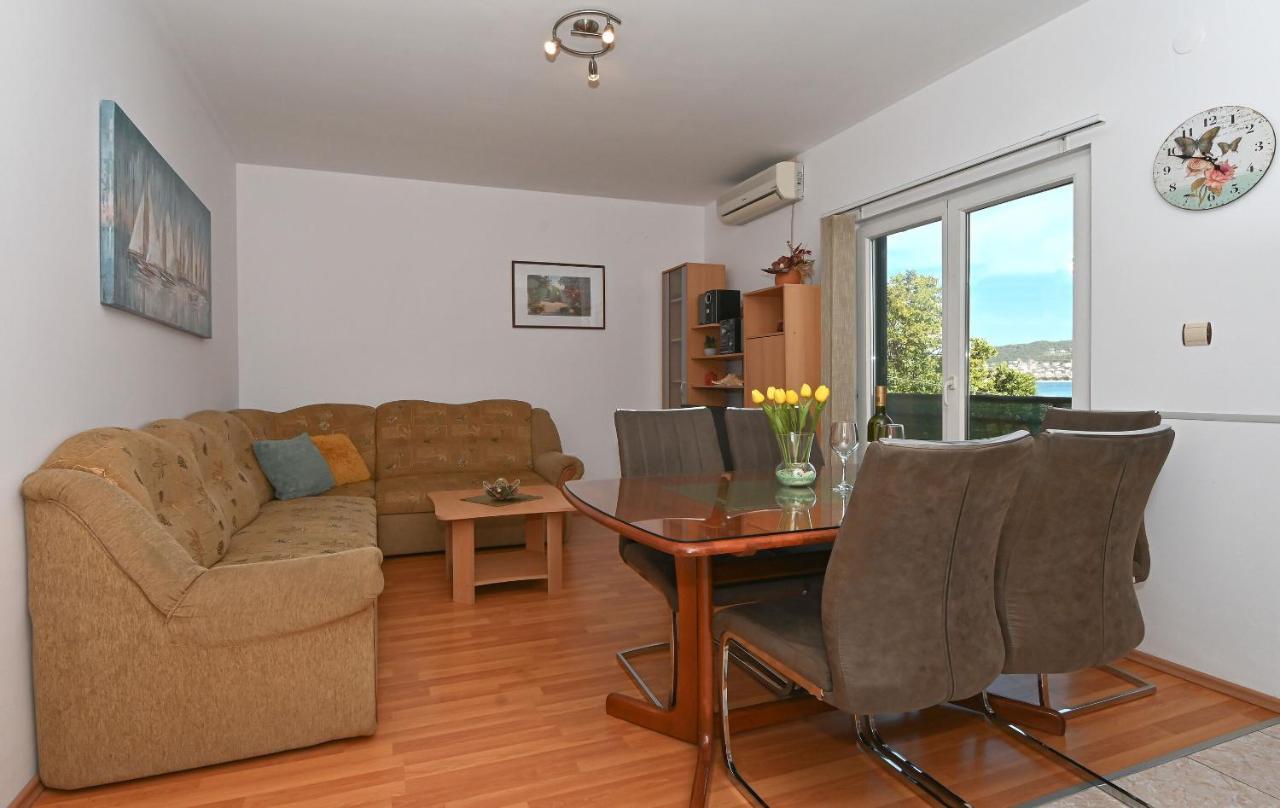 Apartments Marija Трогір Екстер'єр фото