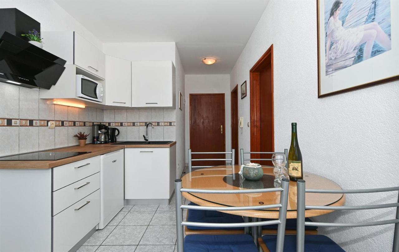 Apartments Marija Трогір Екстер'єр фото
