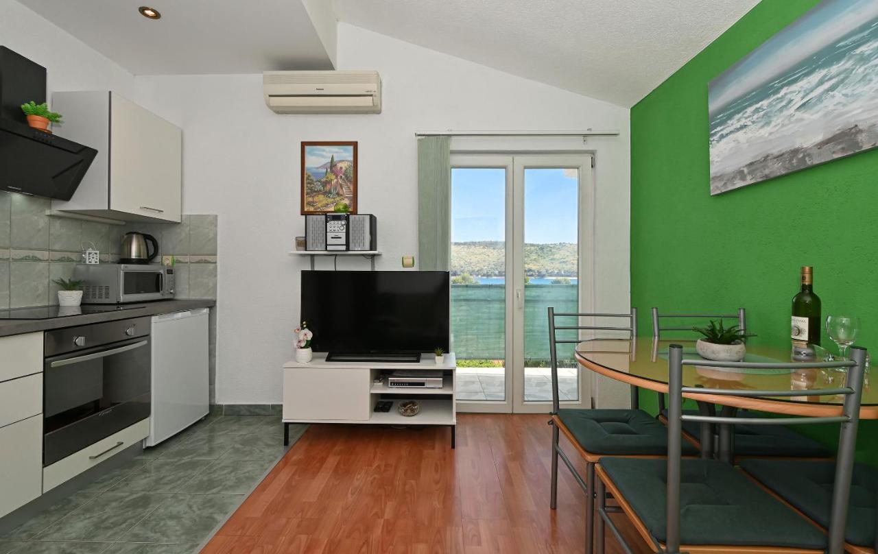 Apartments Marija Трогір Екстер'єр фото