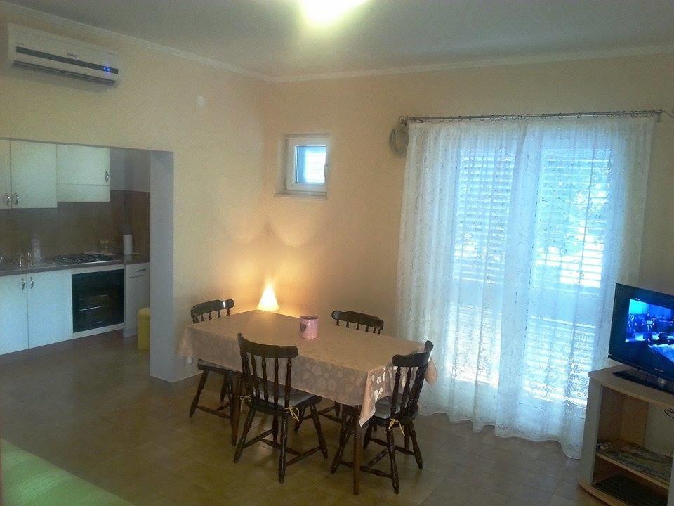 Apartments Marija Трогір Екстер'єр фото