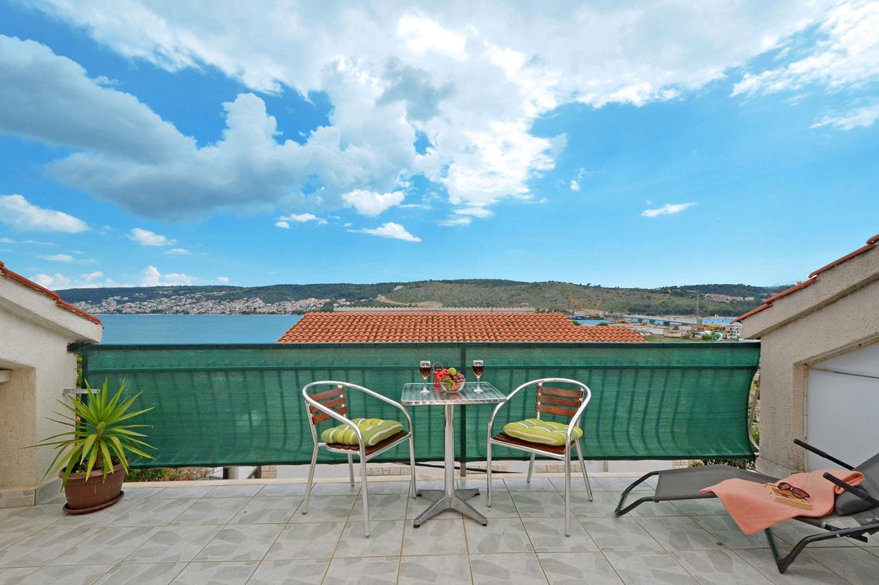 Apartments Marija Трогір Екстер'єр фото